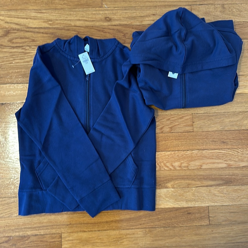 Girls navy school uniform bundle NWT, size 7/8 (8 pieces) - Picture 9 of 9